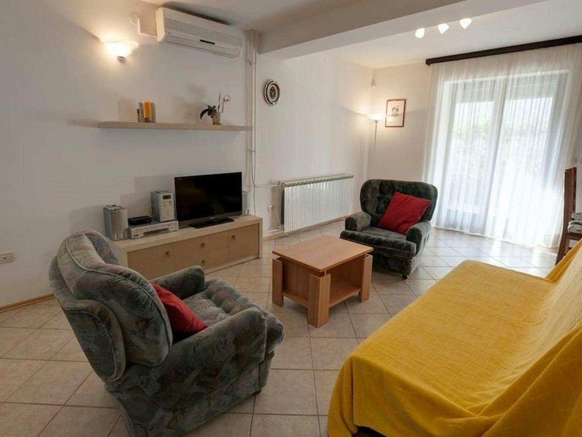 Apartments Grozdanic Fažana Extérieur photo